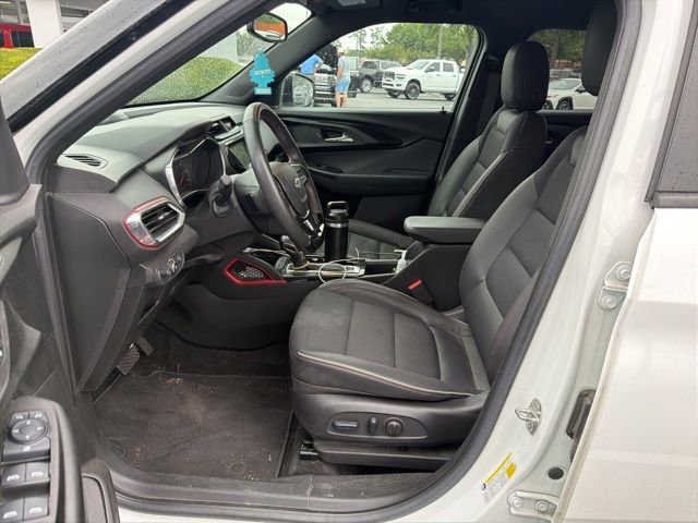 Used 2023 Chevrolet TrailBlazer RS w/ Convenience Package FWD image 8