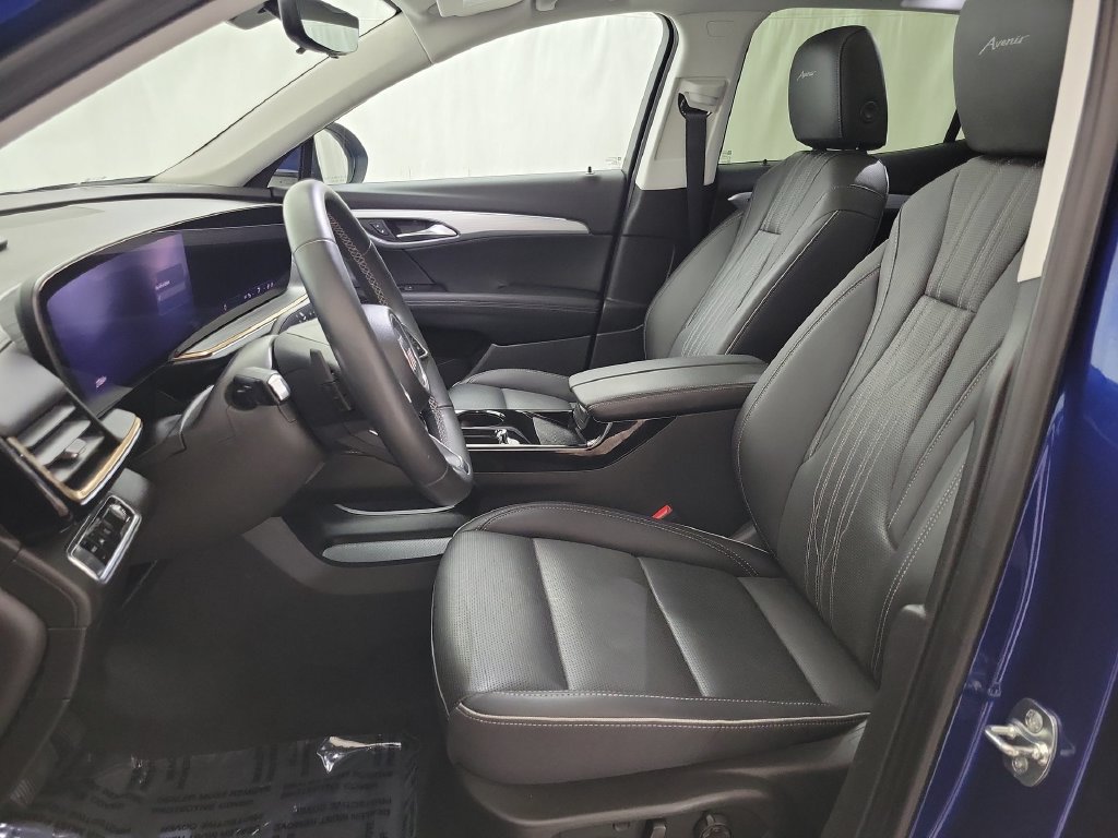 Certified 2024 Buick Envision Avenir AWD/4WD image 9