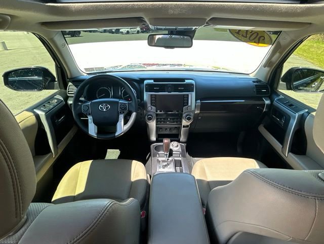 Used 2021 Toyota 4Runner Limited AWD/4WD image 15