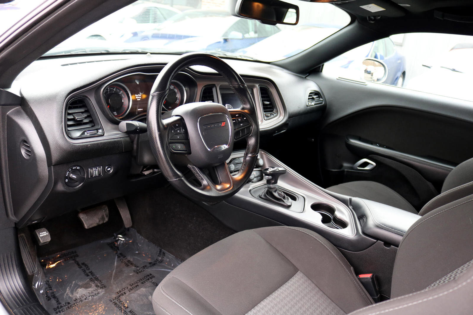 Used 2023 Dodge Challenger R/T image 17