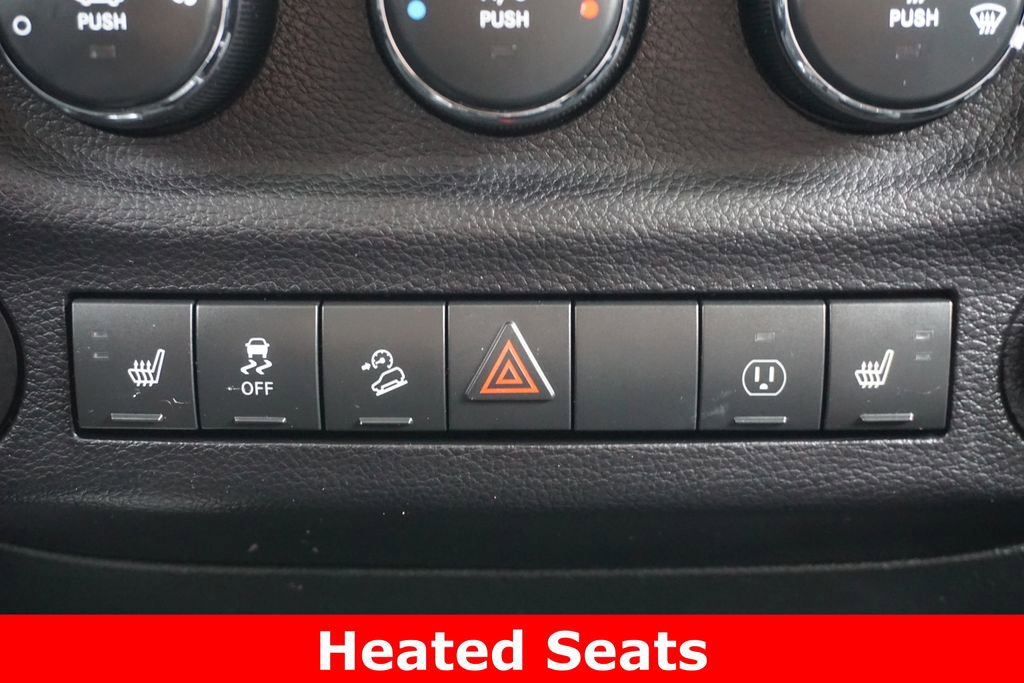 Used 2015 Jeep Wrangler Unlimited Rubicon w/ Dual Top Group image 8