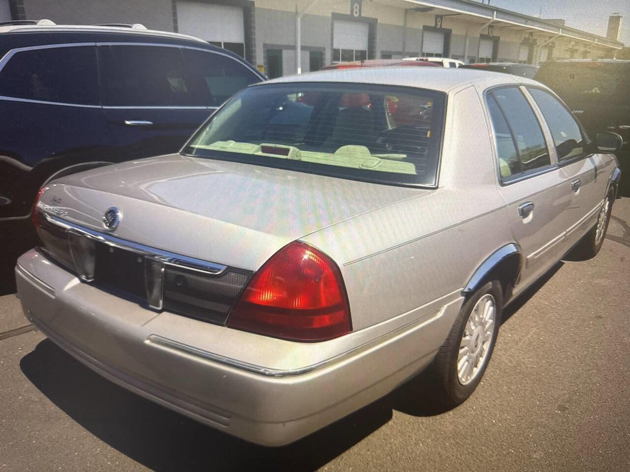 Used 2007 Mercury Grand Marquis LS RWD image 9
