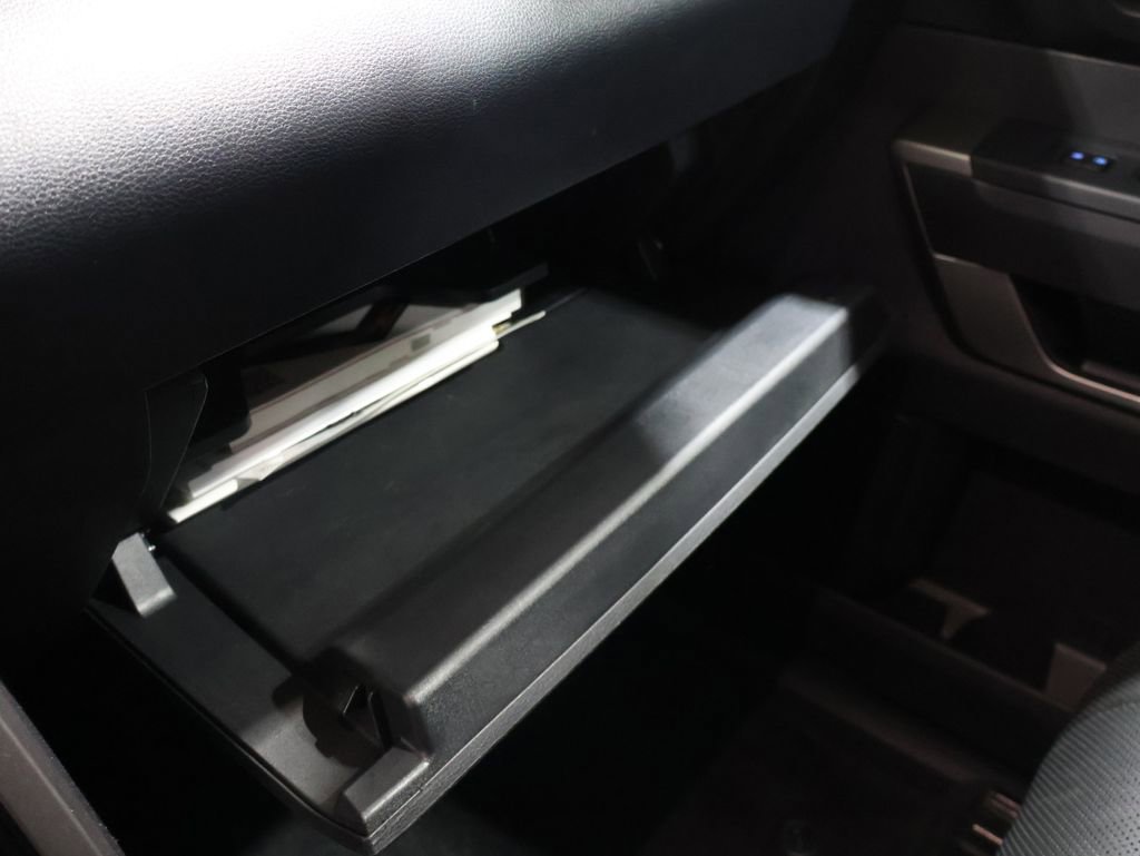 Used 2024 Toyota Tundra SR5 w/ SR5 Premium Package image 31