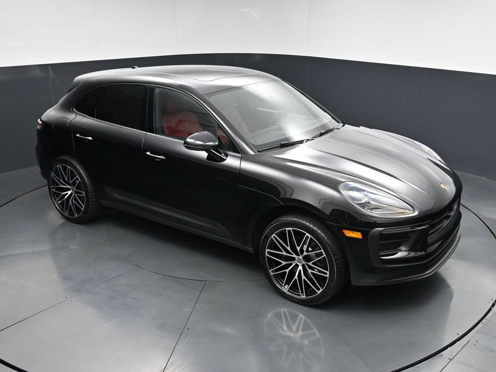 New 2026 Porsche Macan AWD/4WD image 20