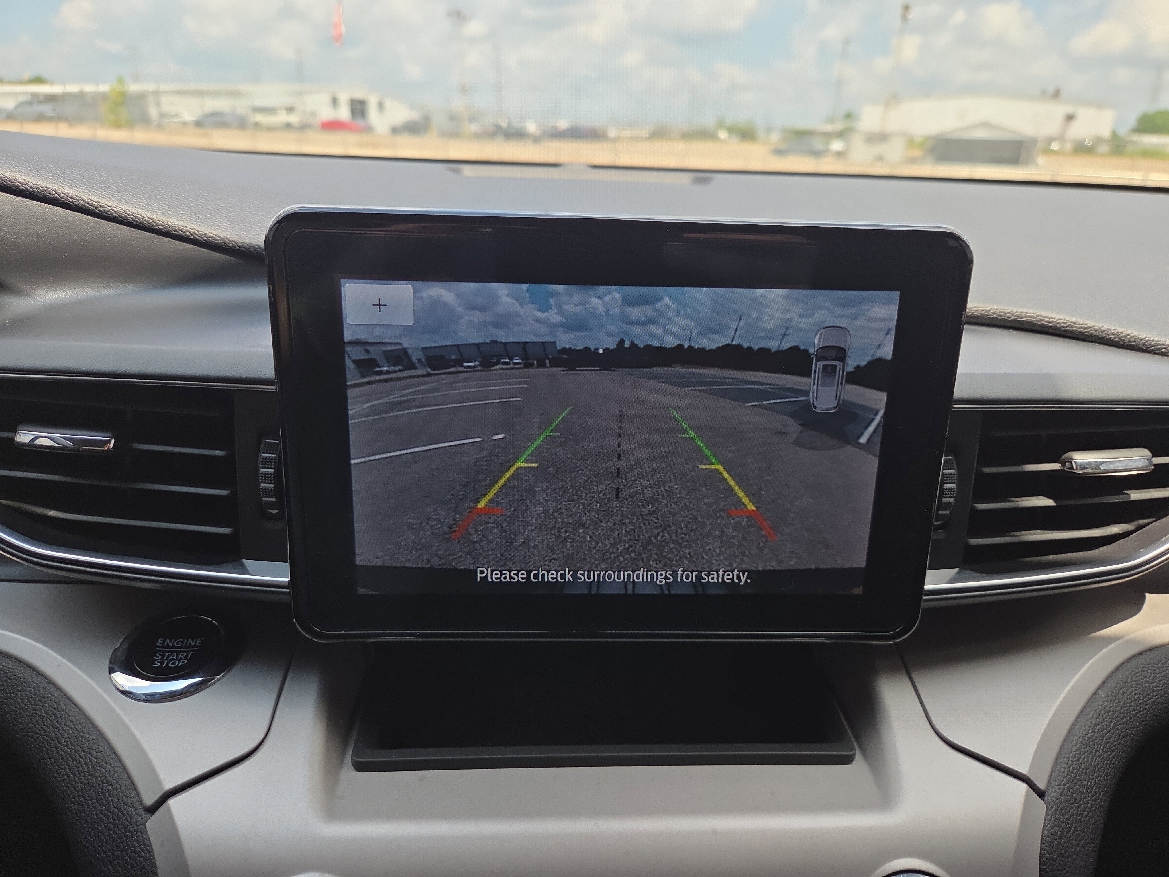 Used 2024 Ford Explorer XLT w/ Equipment Group 202A image 15