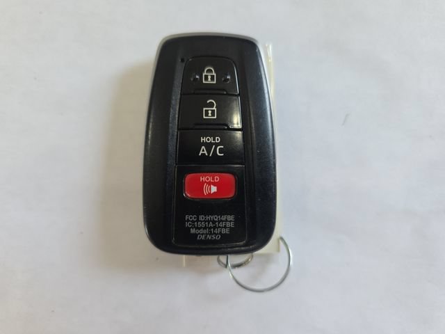 Used 2017 Toyota Prius Prime Plus FWD image 30