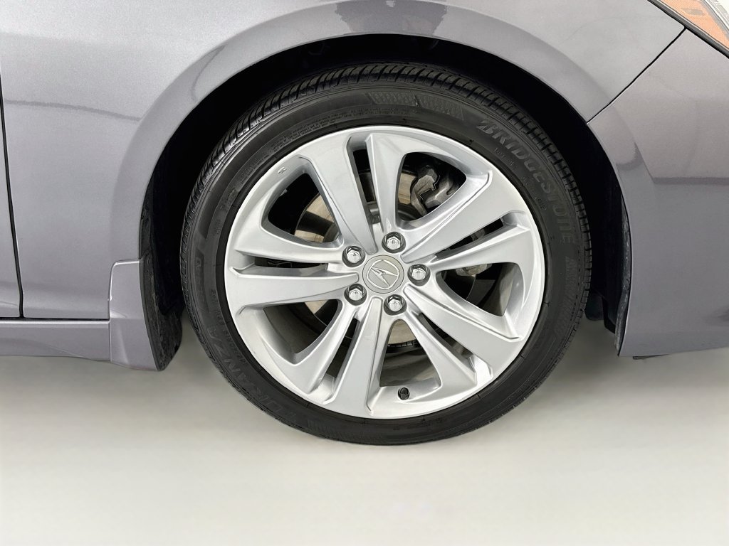 Used 2023 Acura TLX w/ Technology Package FWD image 32