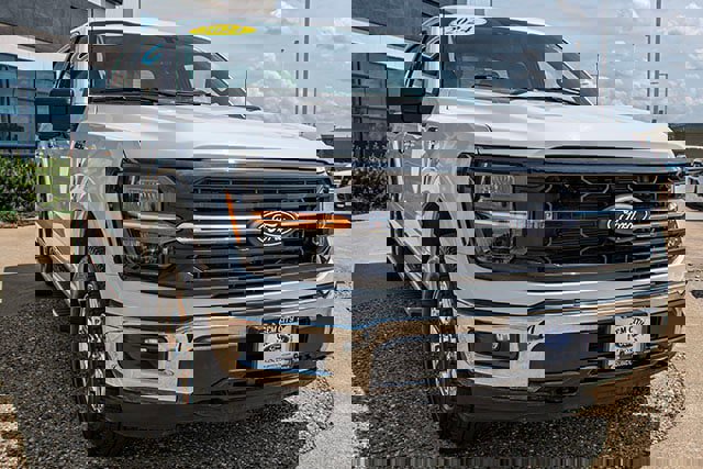 Used 2024 Ford F150 XLT w/ Tow/Haul Package image 7