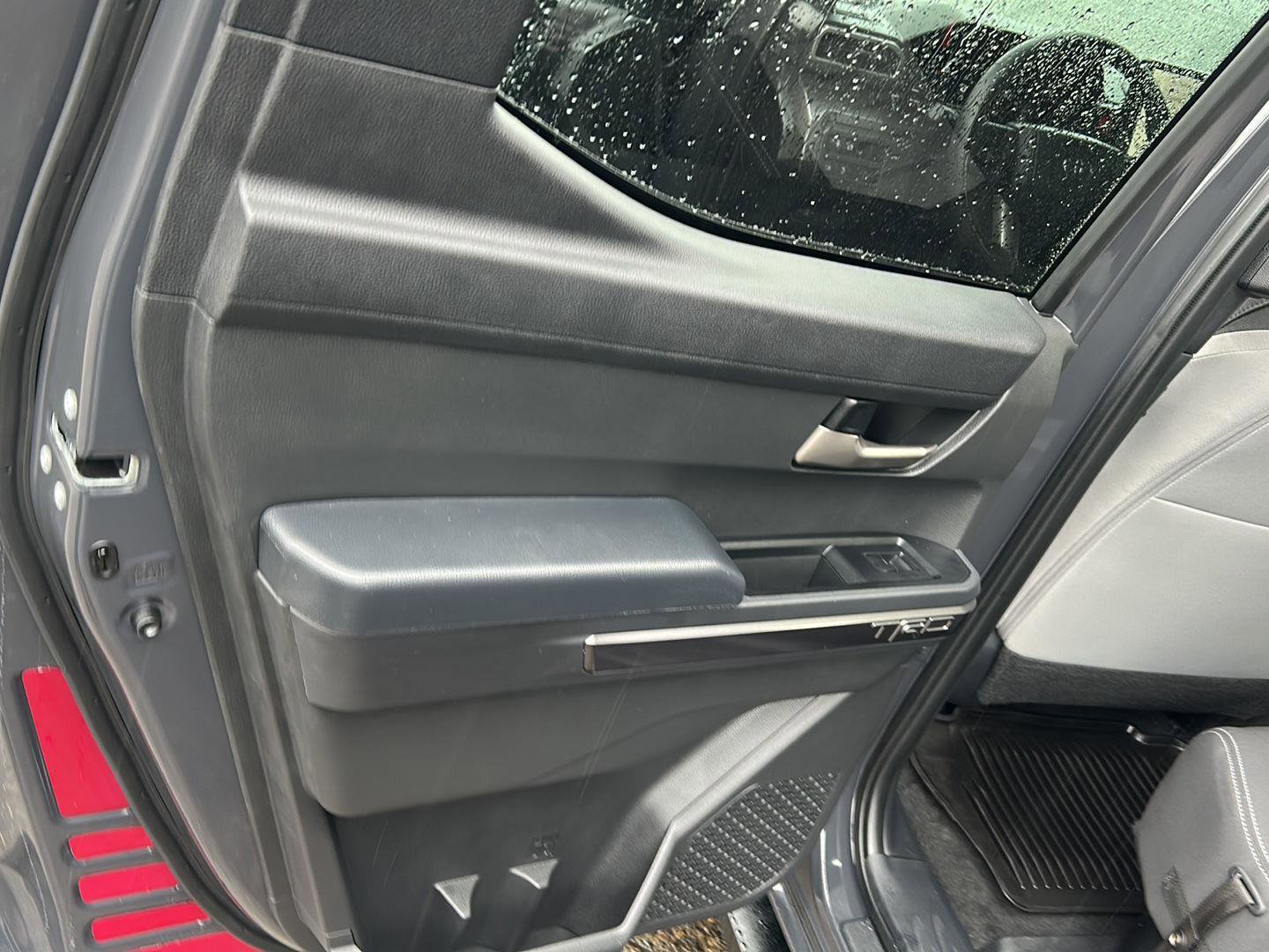 Certified 2024 Toyota Tacoma TRD Off-Road image 24