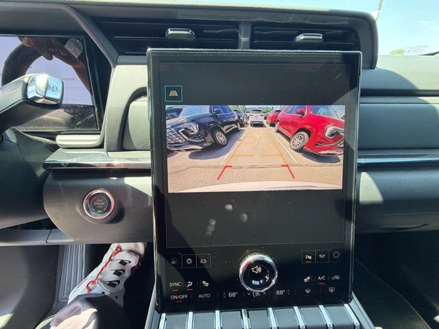 New 2026 GMC Terrain AT4 w/ LPO, Black Badging Package AWD/4WD image 15