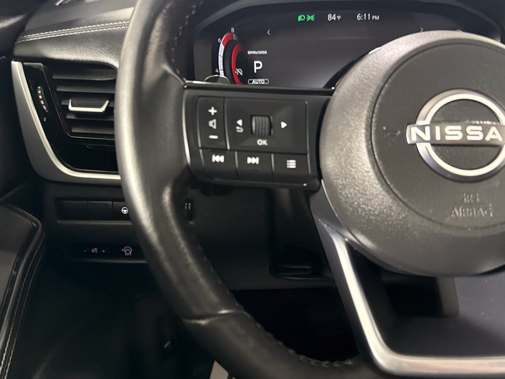 Used 2024 Nissan Rogue SL AWD/4WD image 21