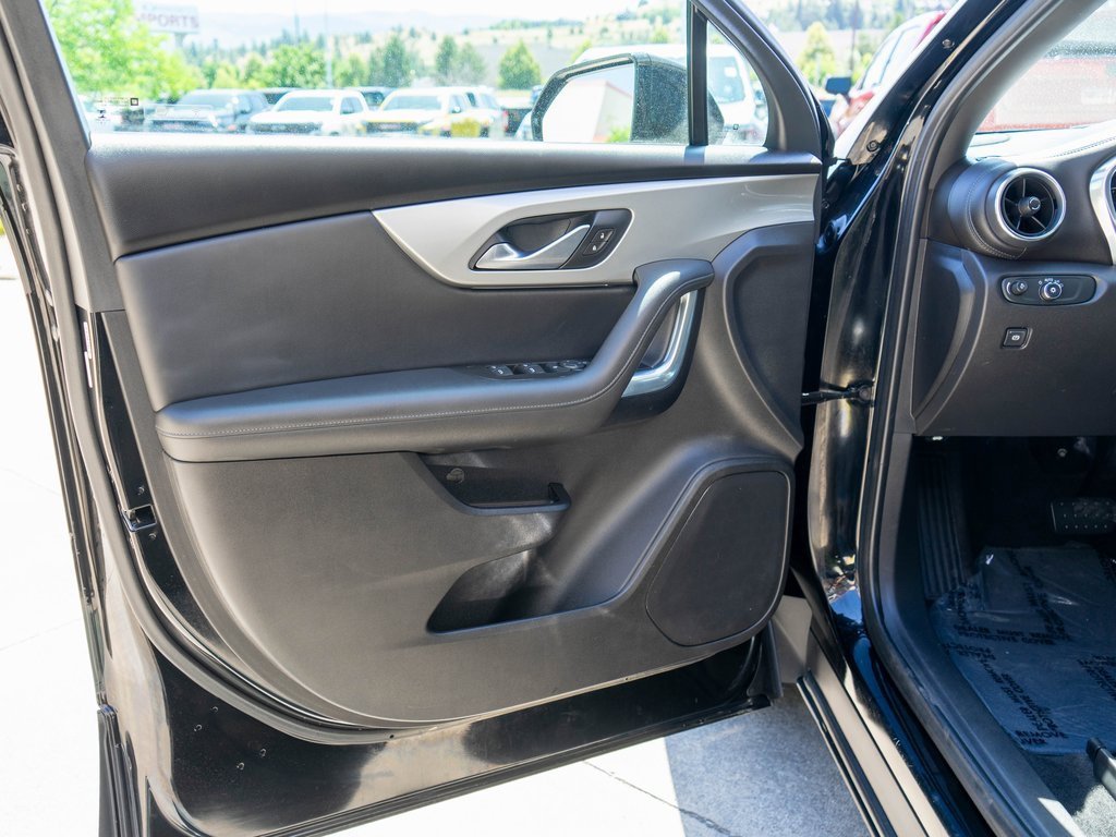 Used 2020 Chevrolet Blazer LT image 15