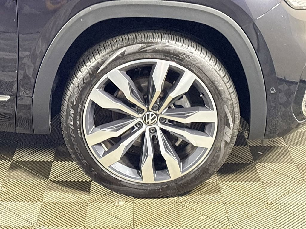 Certified 2023 Volkswagen Atlas SEL Premium image 24
