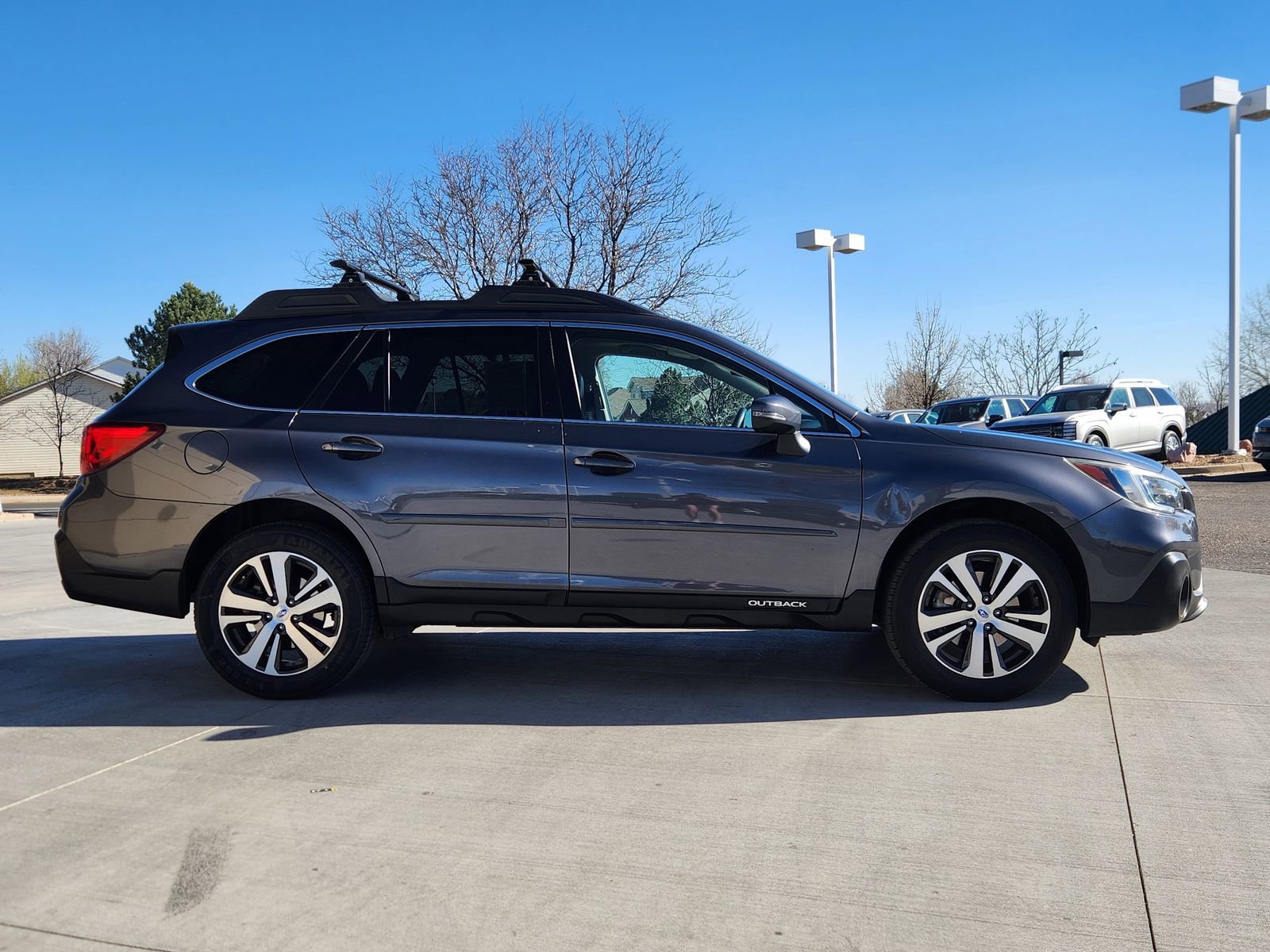 Used 2019 Subaru Outback 3.6R Limited image 6