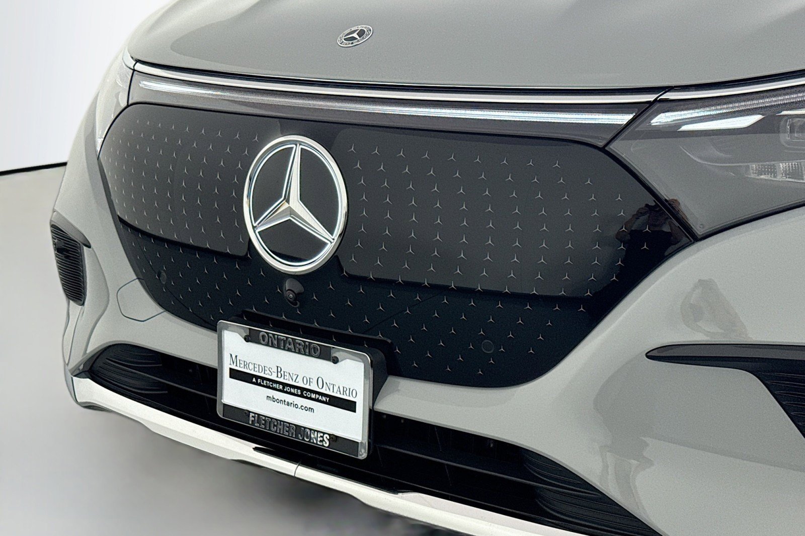 New 2026 Mercedes-Benz EQS 400 4MATIC SUV image 12