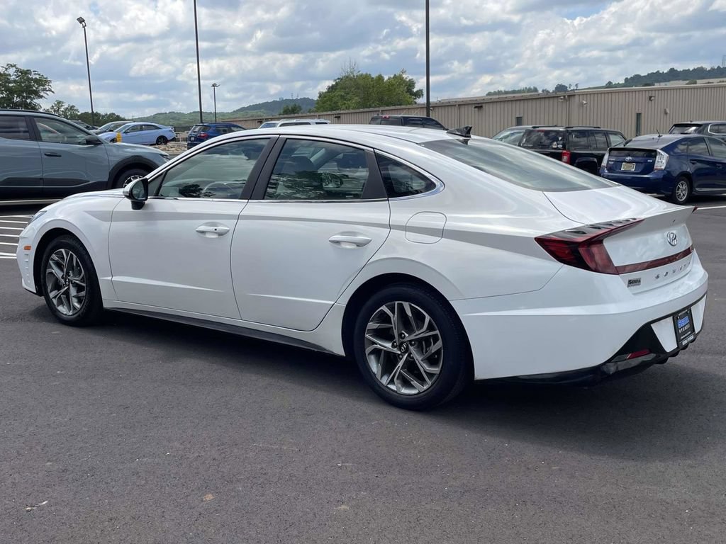 Used 2023 Hyundai Sonata SEL FWD image 5