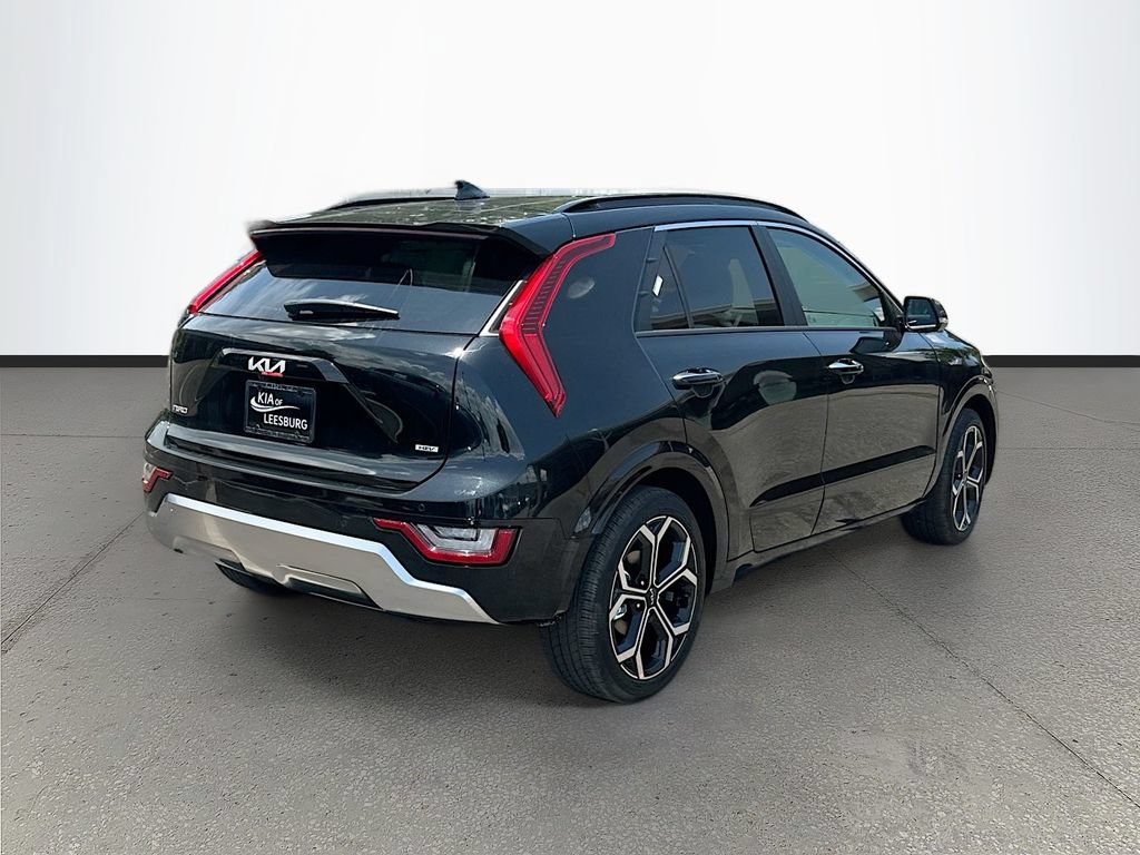 New 2026 Kia Niro SX Touring FWD image 7