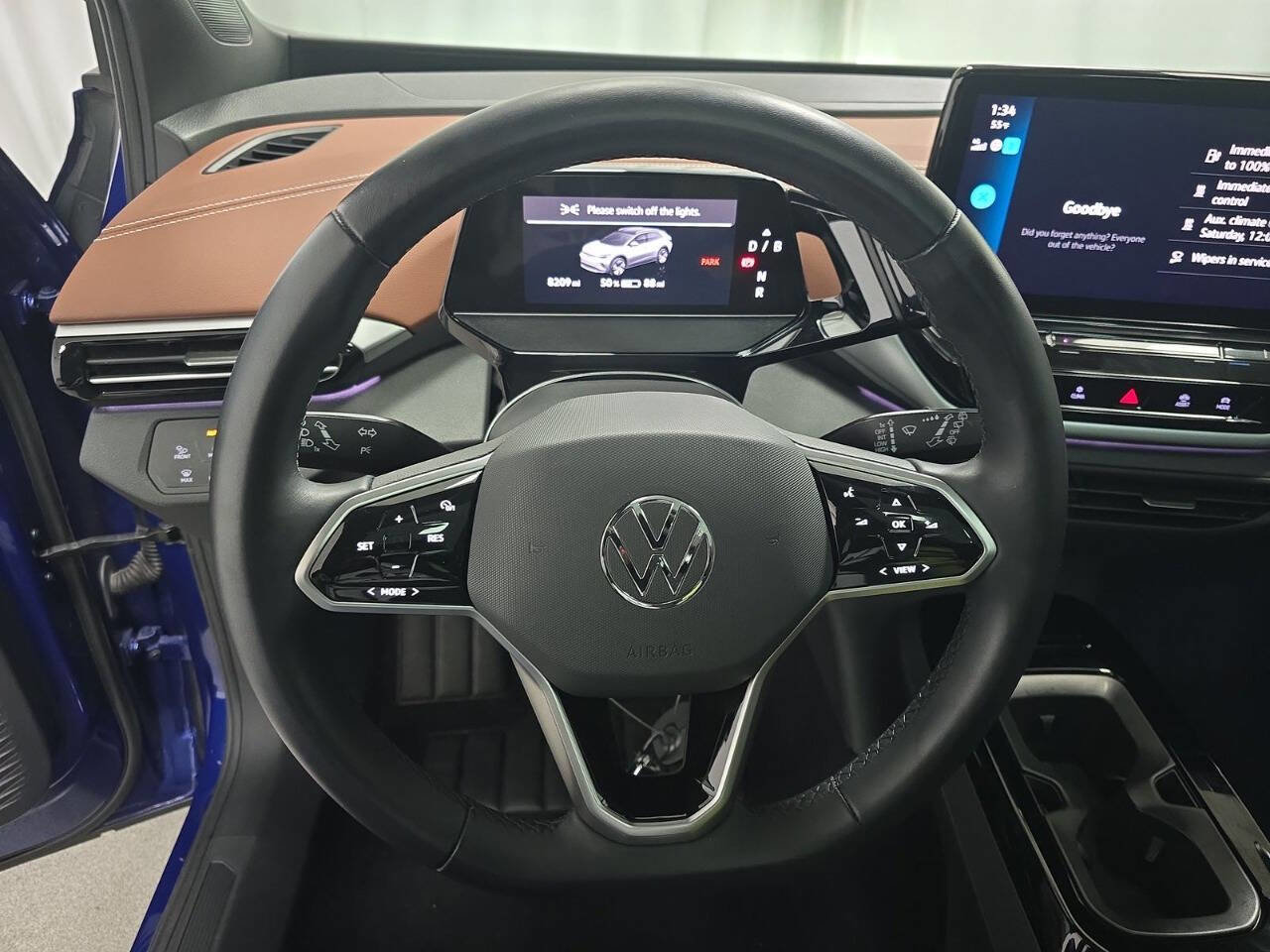 Used 2022 Volkswagen ID.4 Pro S w/ Gradient Package image 10