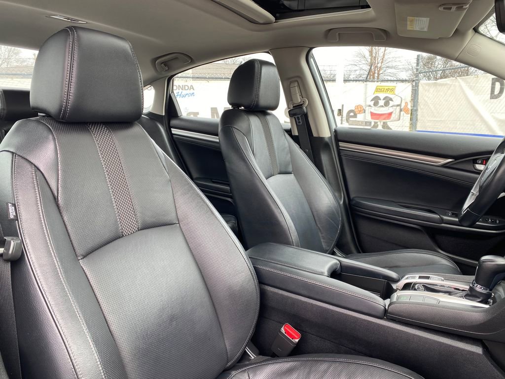 Used 2021 Honda Civic Touring image 18