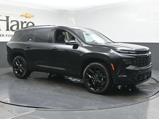 New 2026 Chevrolet Traverse RS w/ LPO, Floor Liner Package FWD image 6