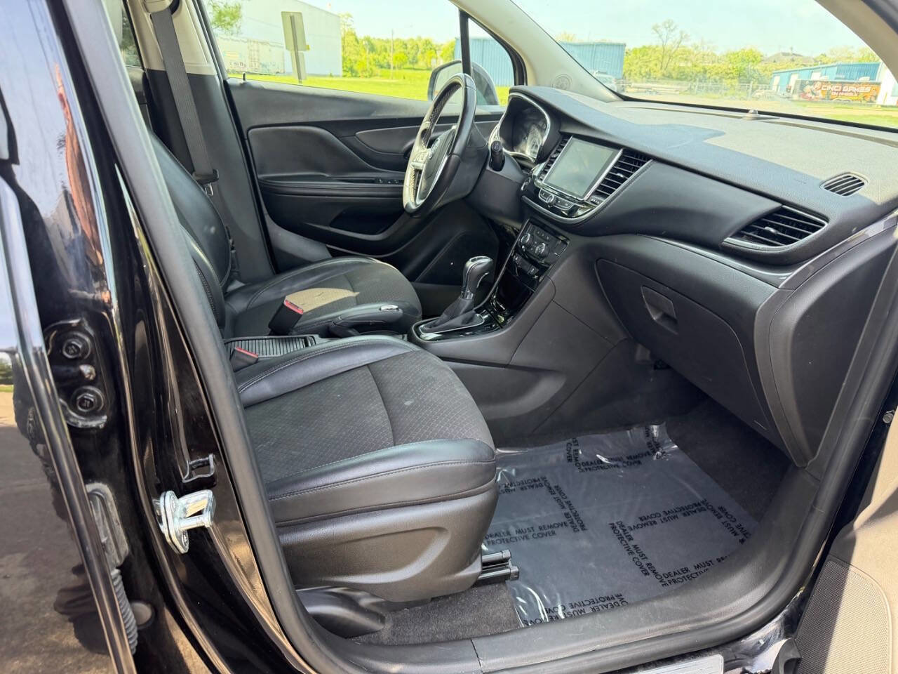 Used 2020 Buick Encore Preferred w/ Safety Package FWD image 10
