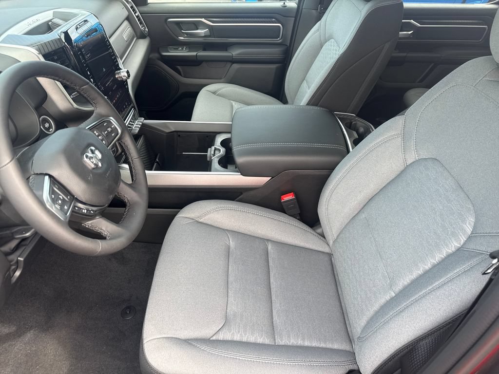 New 2026 RAM 1500 Big Horn AWD/4WD image 16