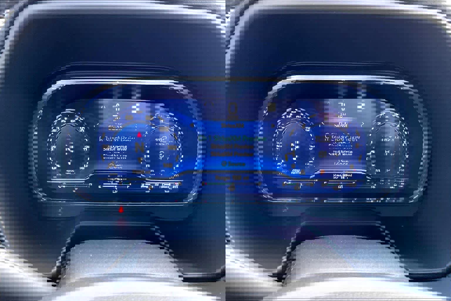 Used 2022 Chevrolet Suburban LT w/ Luxury Package image 20