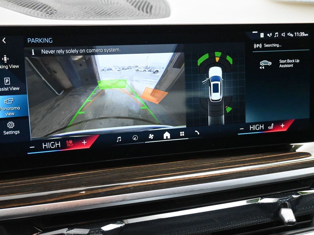 Used 2025 BMW X5 xDrive50e image 29