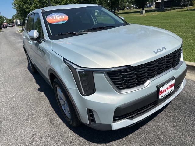New 2026 Kia Sorento LX FWD image 24