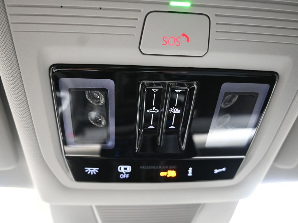 New 2026 Volkswagen Tiguan SE image 35