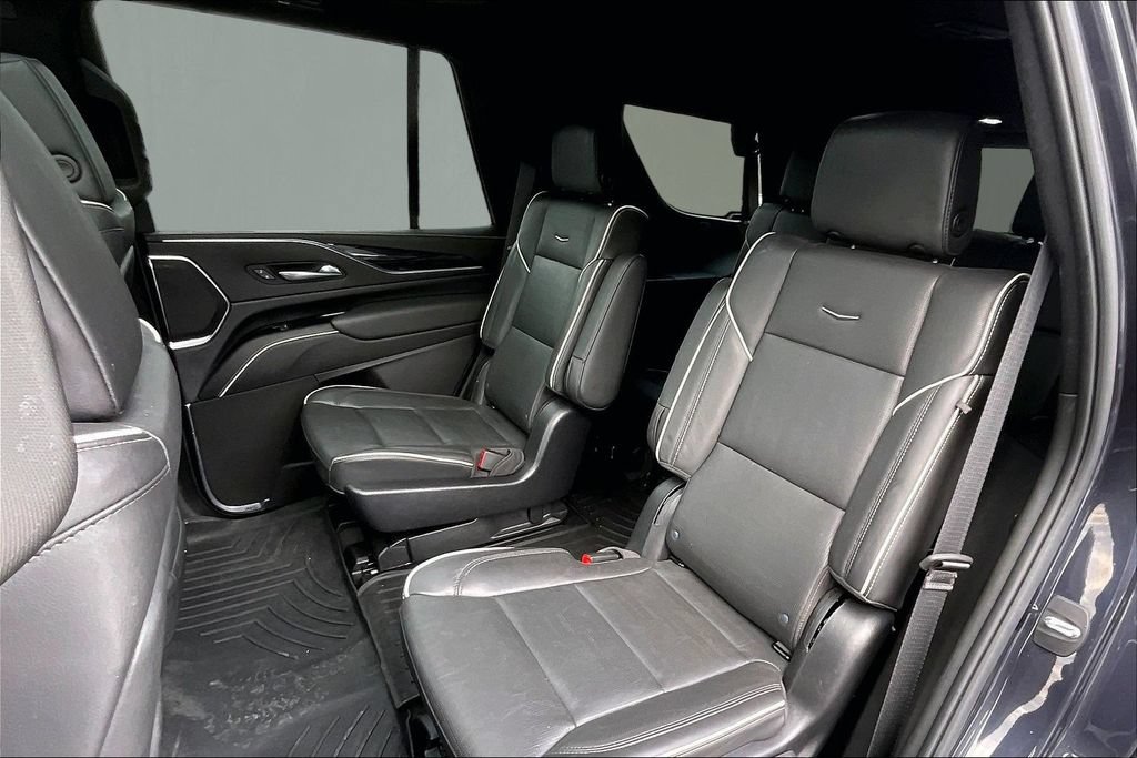 Used 2022 Cadillac Escalade Sport w/ Touring Package AWD/4WD image 22
