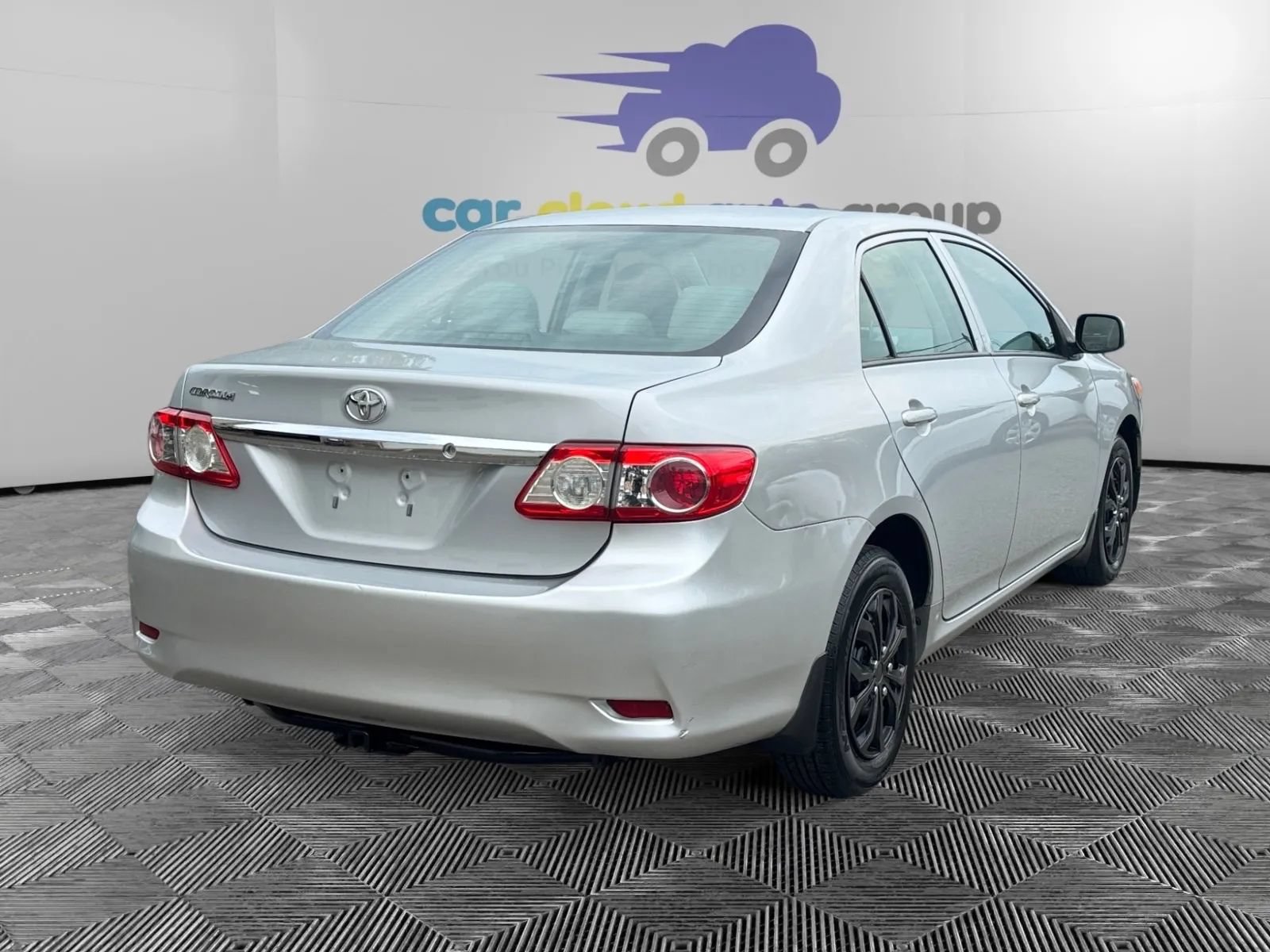Used 2013 Toyota Corolla L FWD image 5