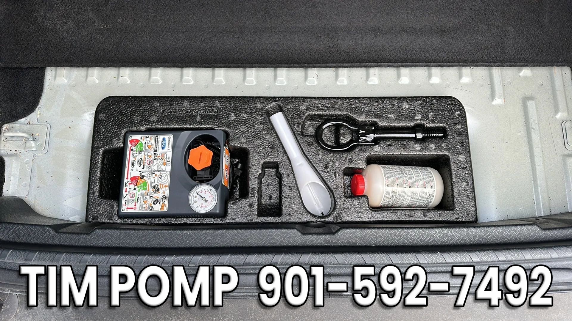 Used 2018 Ford EcoSport SE w/ SE Convenience Package image 18