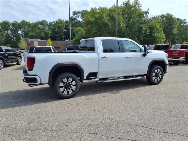 New 2026 GMC Sierra 3500 Denali w/ Technology Package image 3