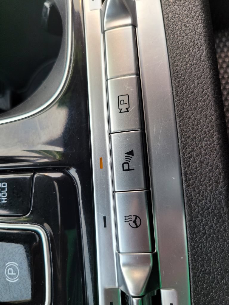 Used 2023 Kia Carnival SX Prestige FWD image 37