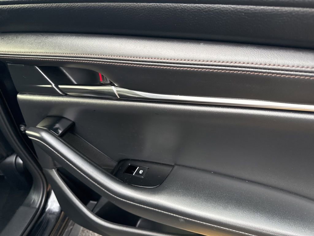 Used 2019 MAZDA MAZDA3 AWD Sedan w/ Preferred Package image 27