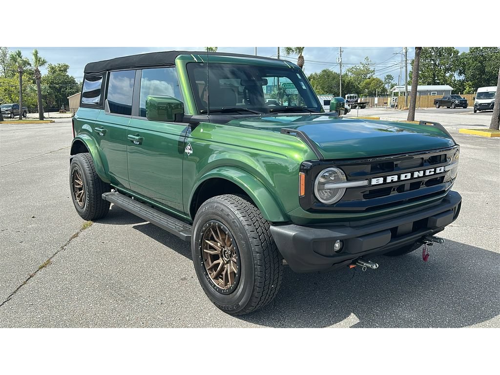 Used 2023 Ford Bronco Outer Banks AWD/4WD image 7