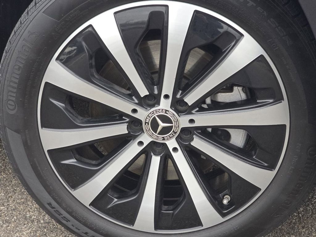 Used 2023 Mercedes-Benz GLB 250 GLB 250 image 10