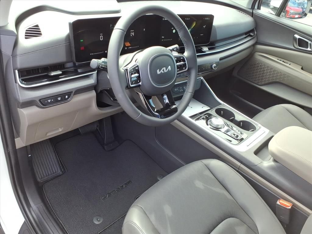 New 2026 Kia Carnival EX image 11