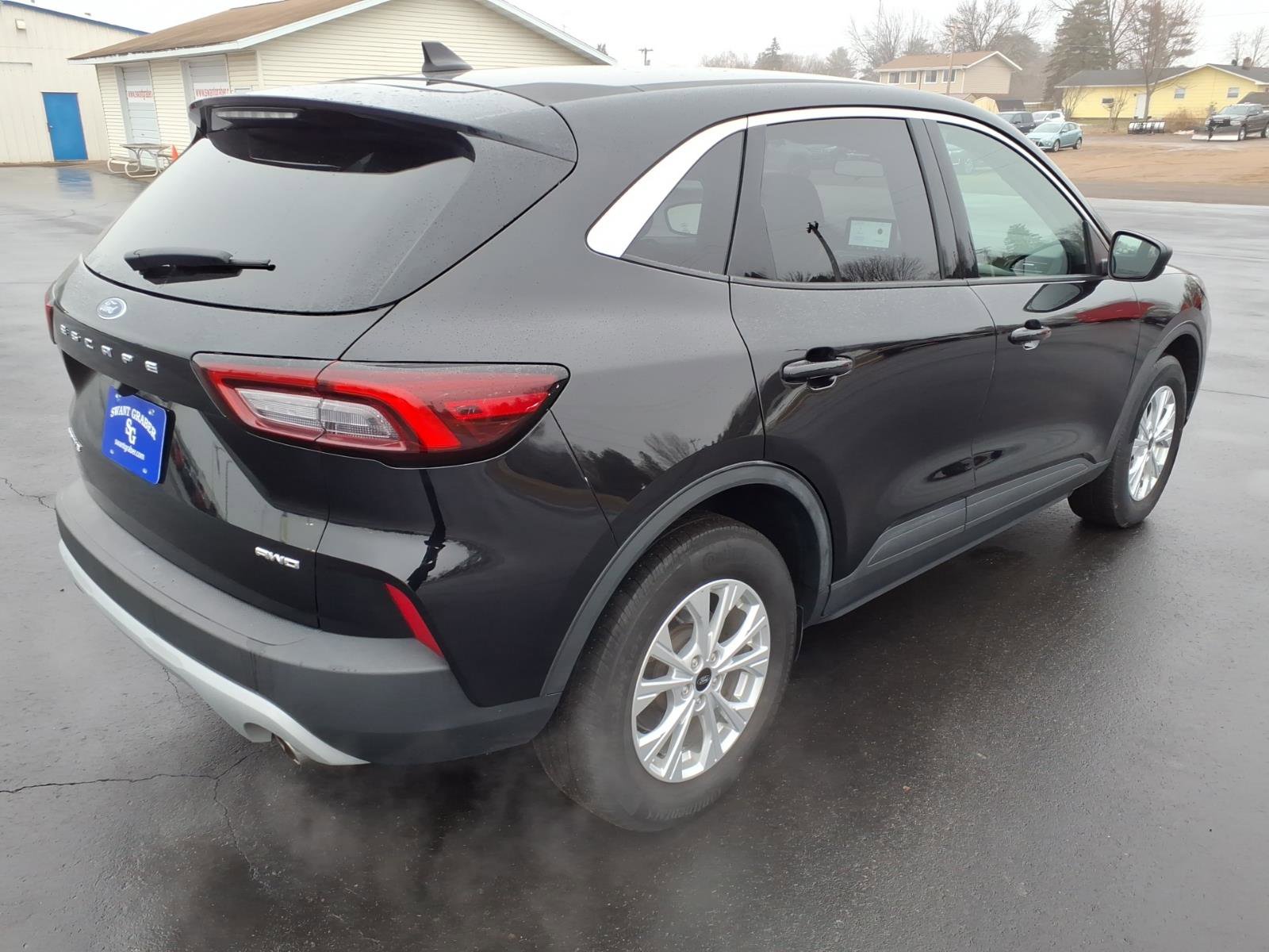Certified 2023 Ford Escape Active image 6
