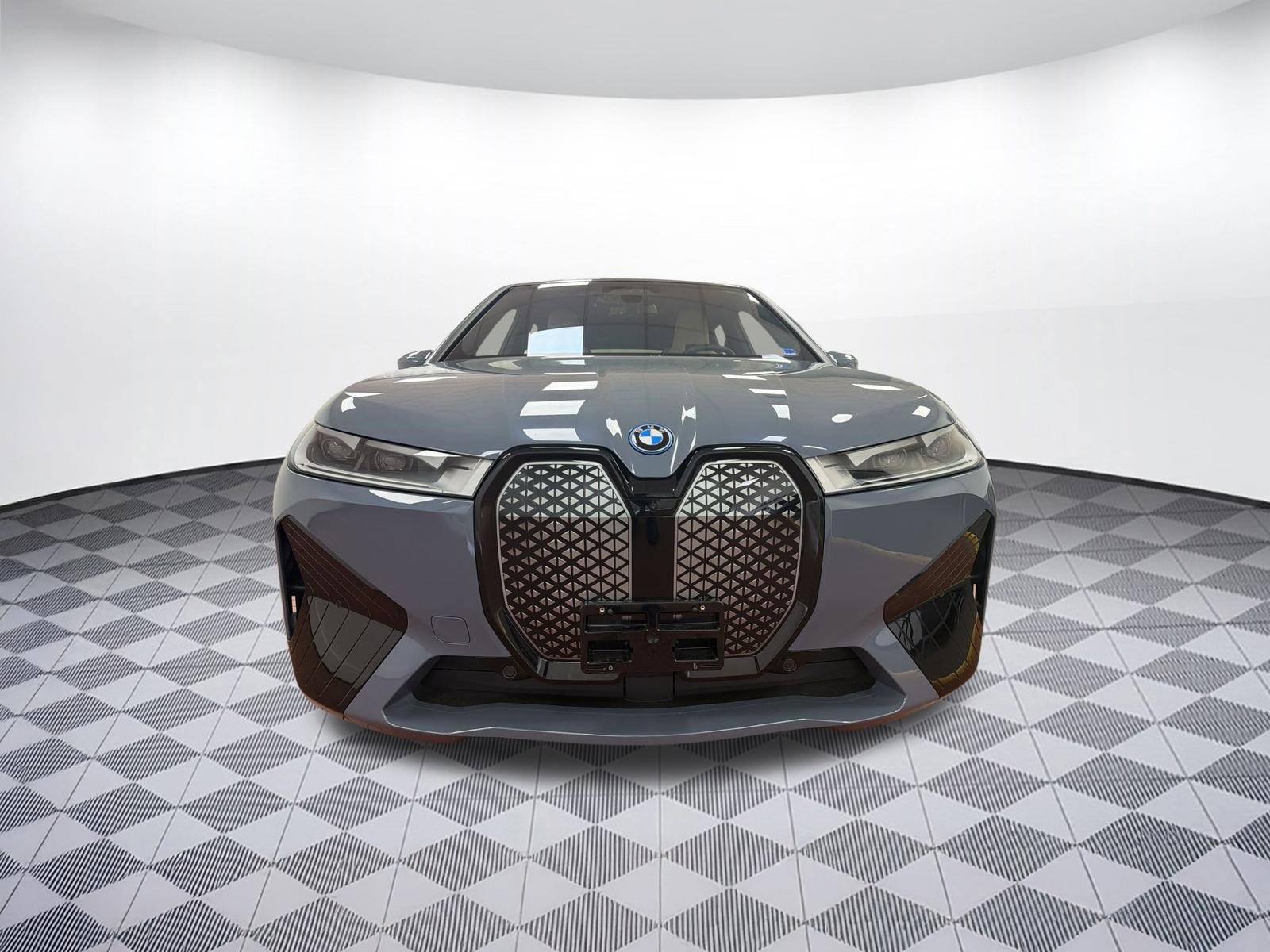 Certified 2024 BMW iX xDrive50 w/ Sport Package image 5