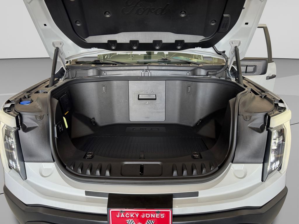 Used 2023 Ford F150 Lightning Pro image 20