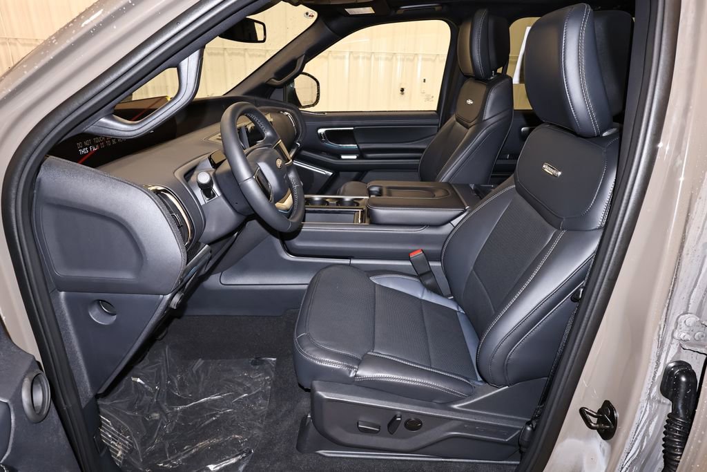 New 2026 Ford Expedition Platinum image 12