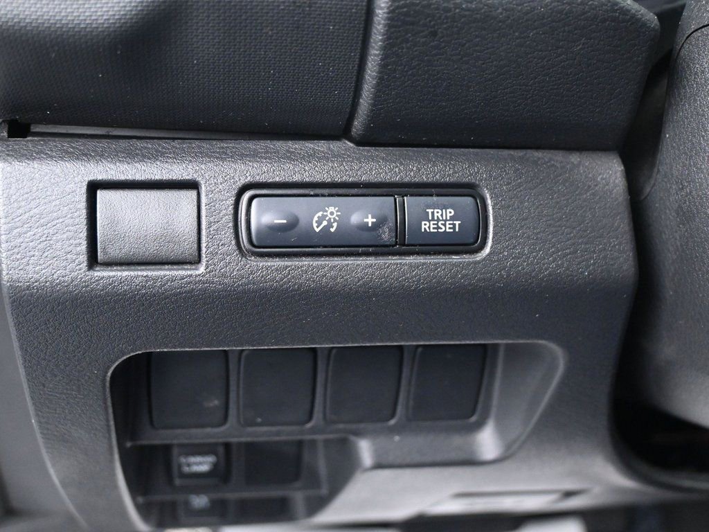 Used 2022 Nissan Frontier S RWD image 20