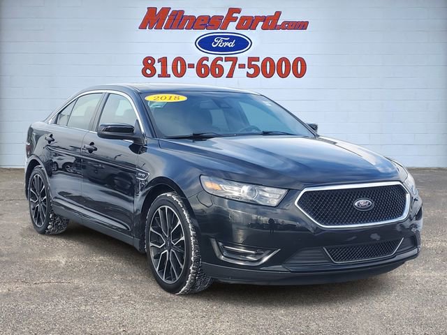 Used 2018 Ford Taurus SHO image 2