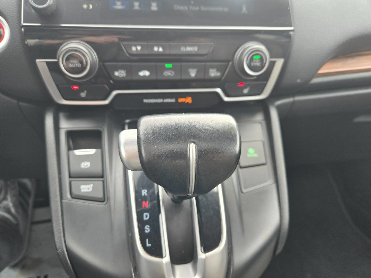 Used 2017 Honda CR-V Touring image 14