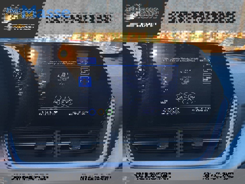 Certified 2024 Chevrolet Trax RS w/ Driver Confidence Package image 12