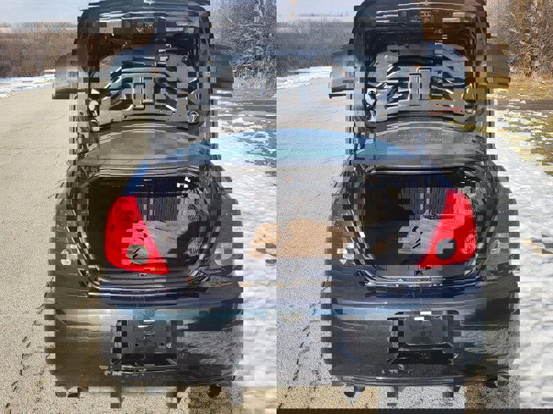 Used 2009 Pontiac G6 GXP w/ Sun And Sound Plus Package image 10