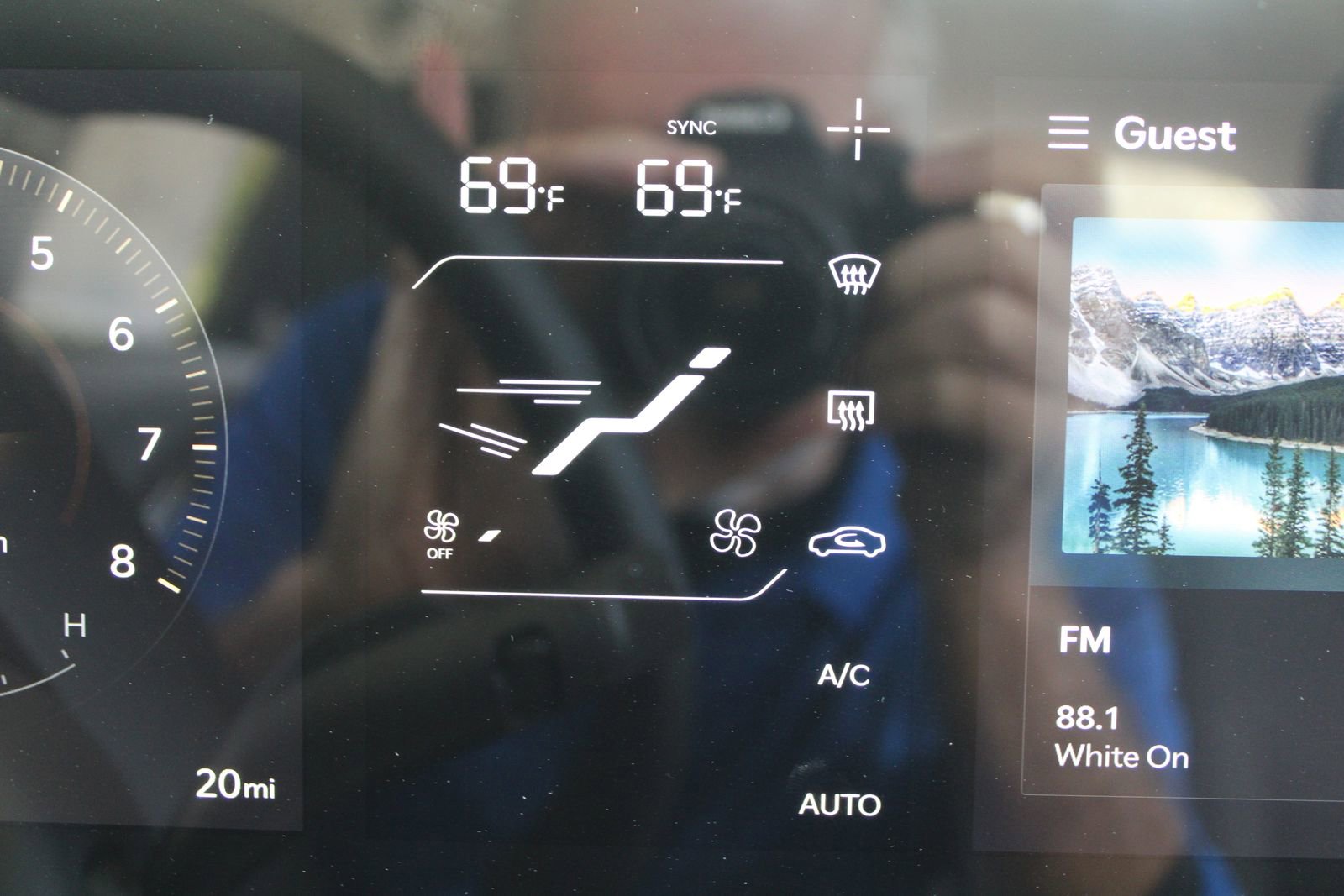 New 2026 Kia K4 EX image 36