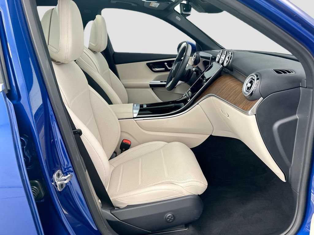 Certified 2026 Mercedes-Benz GLC 300 4MATIC image 19